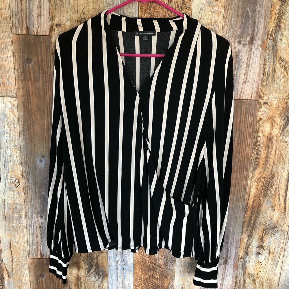 ADRIANNA PAPELL Striped Blouse. Large.